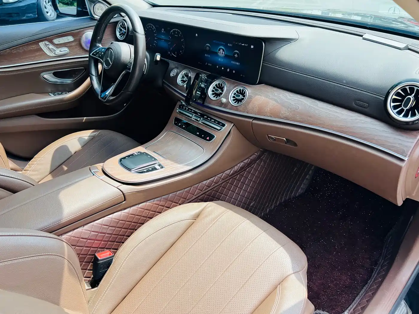 Mercedes-Benz E-Class 2023 E 300 L Luxury фото 5