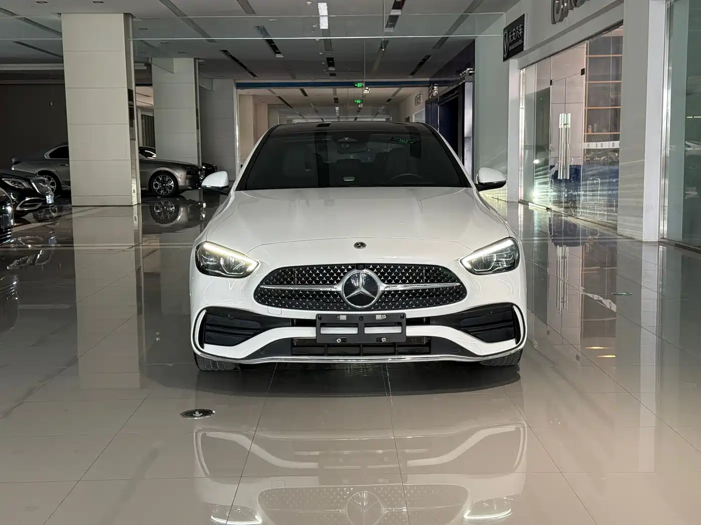 Mercedes-Benz C-Class 2023 Facelift II C 260 L Sport Edition фото 2