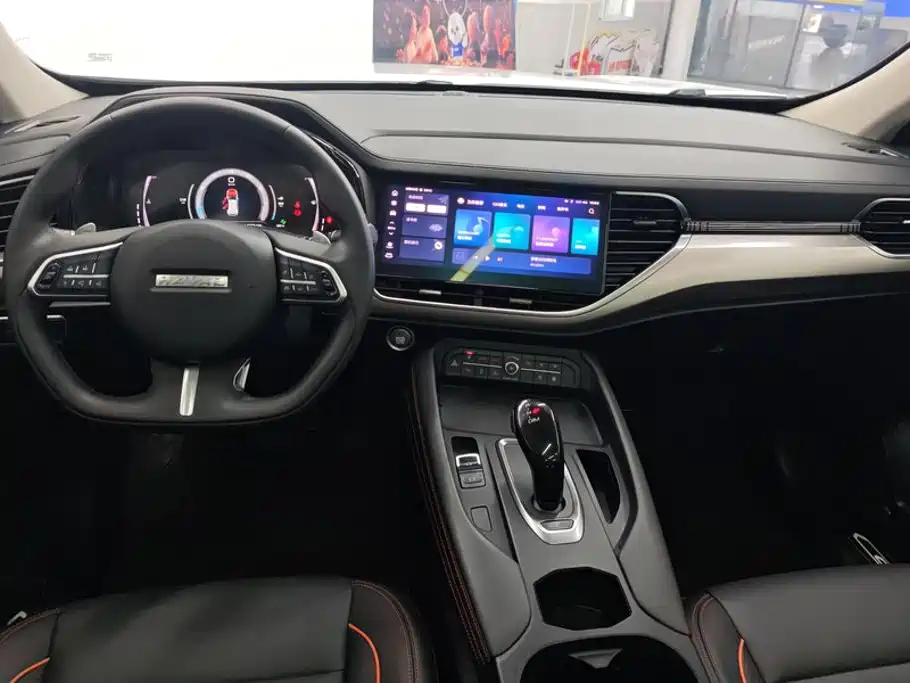 Фото 12 - Haval F7