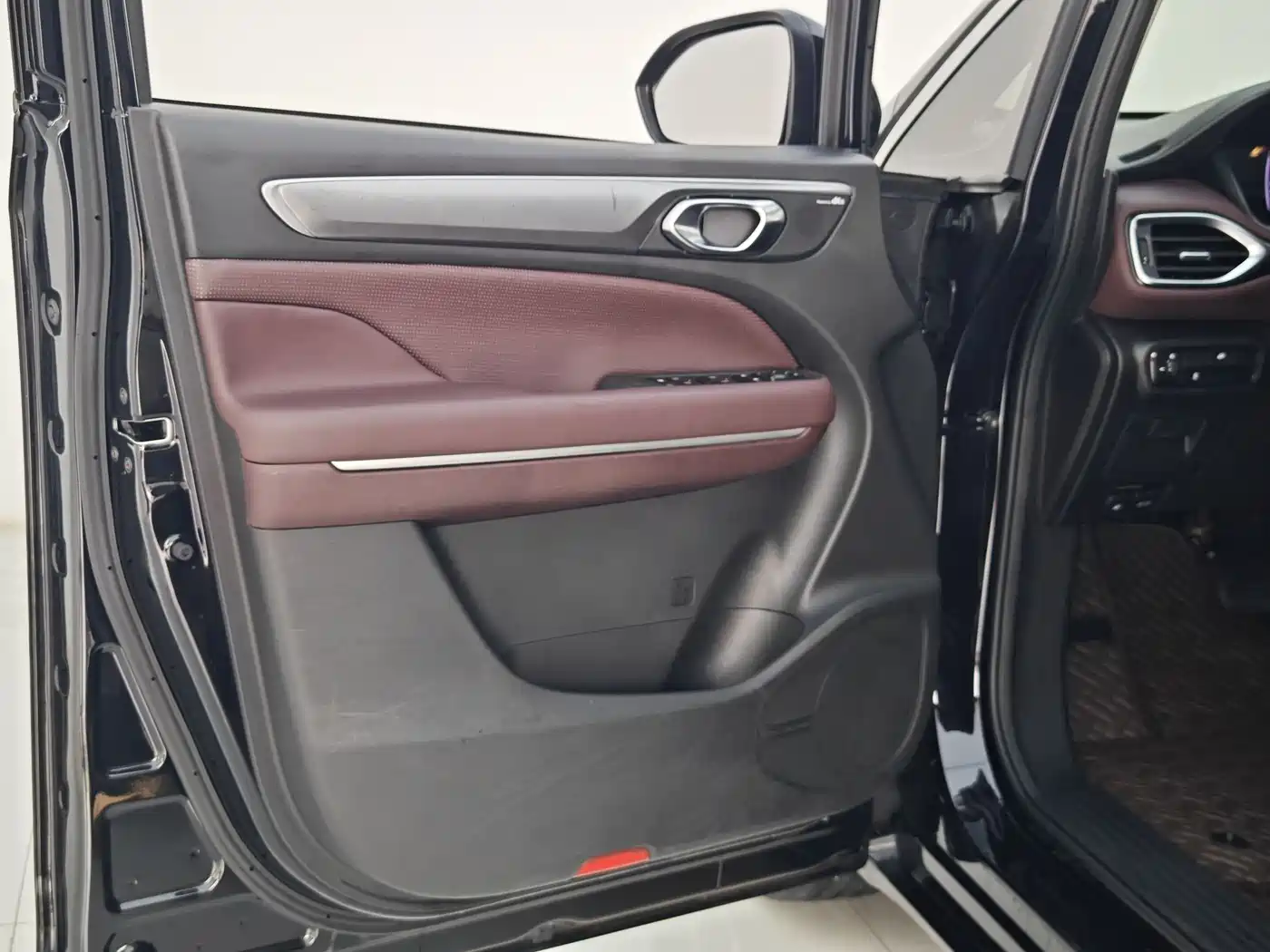 GAC Trumpchi Trumpchi M6 2023 PRO 270T DCT Luxury Edition фото 26