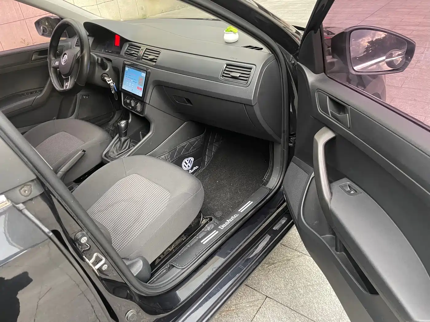 Volkswagen Santana 2018 1.5L Automatic Trend Edition фото 9