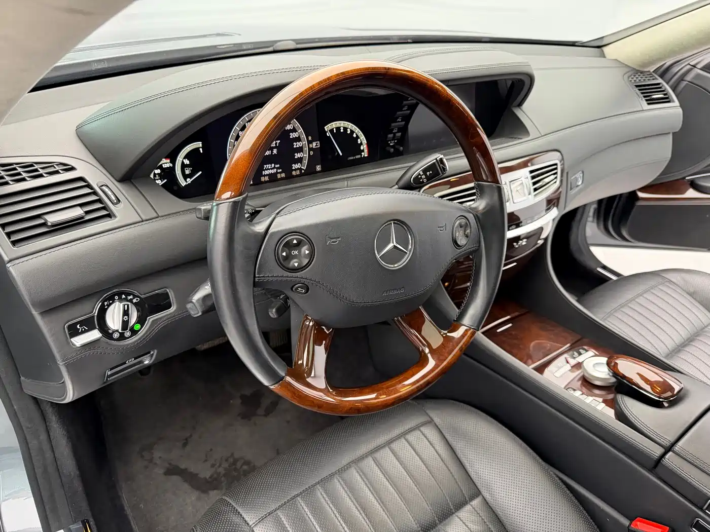 Mercedes-Benz CL-Class 2008 Model CL 600 фото 3