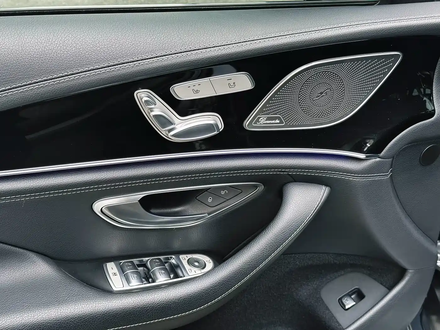 Mercedes-Benz AMG GT 2023 AMG GT 50 4-Door Coupe фото 12