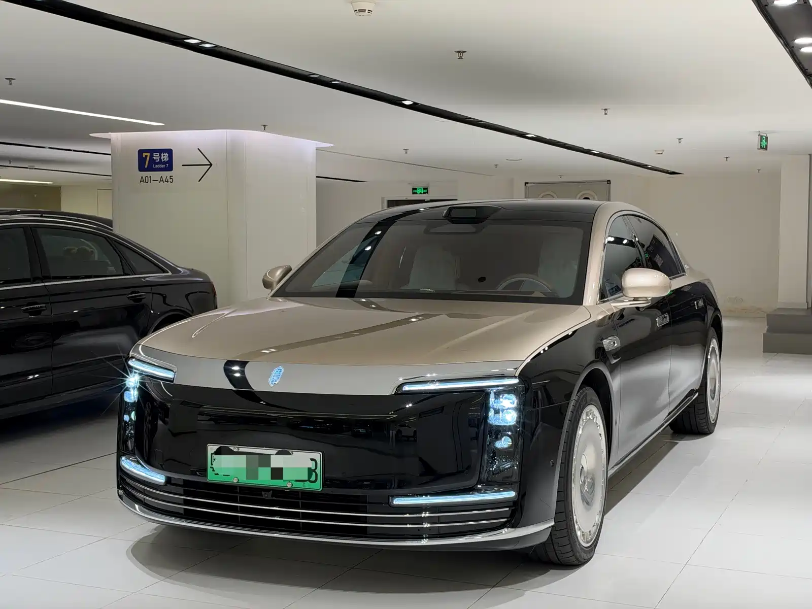 صورة 1 - Zunjie S800