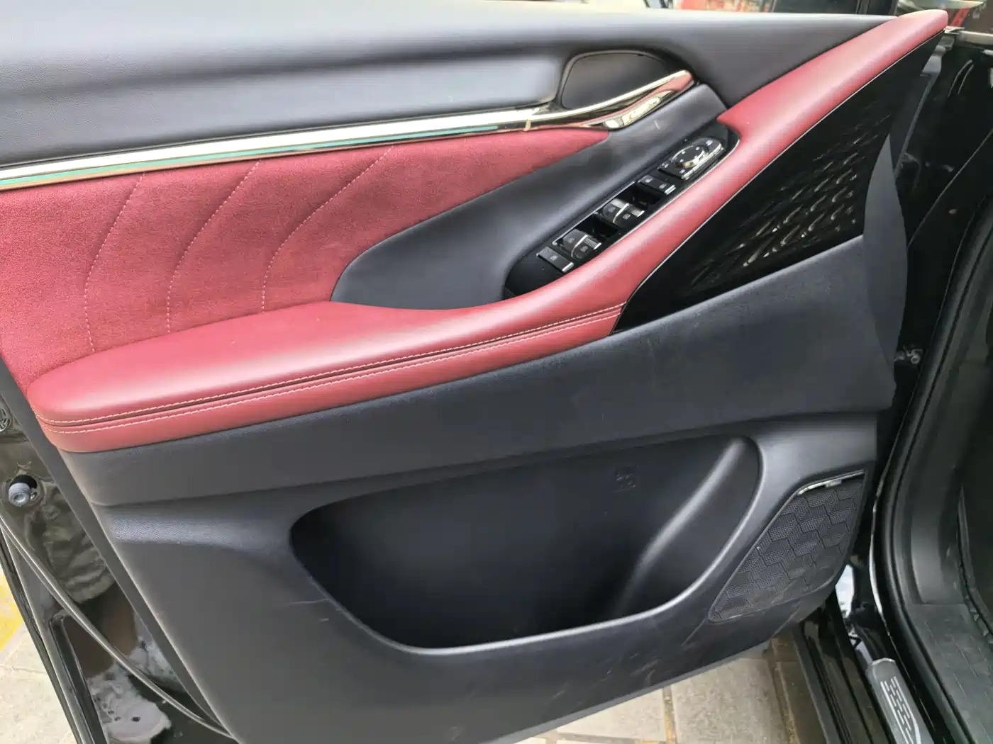 GAC Trumpchi Trumpchi E9 2024 E9 Lunar New Year Edition фото 6