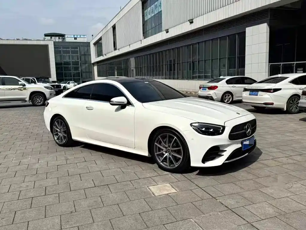 Mercedes-Benz E-Class (Import) 2023 E 260 Coupe фото 2