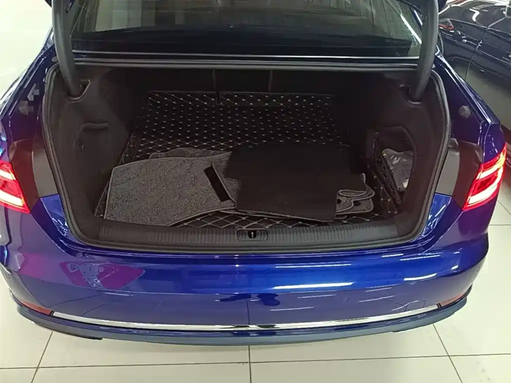 Audi A4L 2019 40 TFSI Progressive (China VI) фото 19