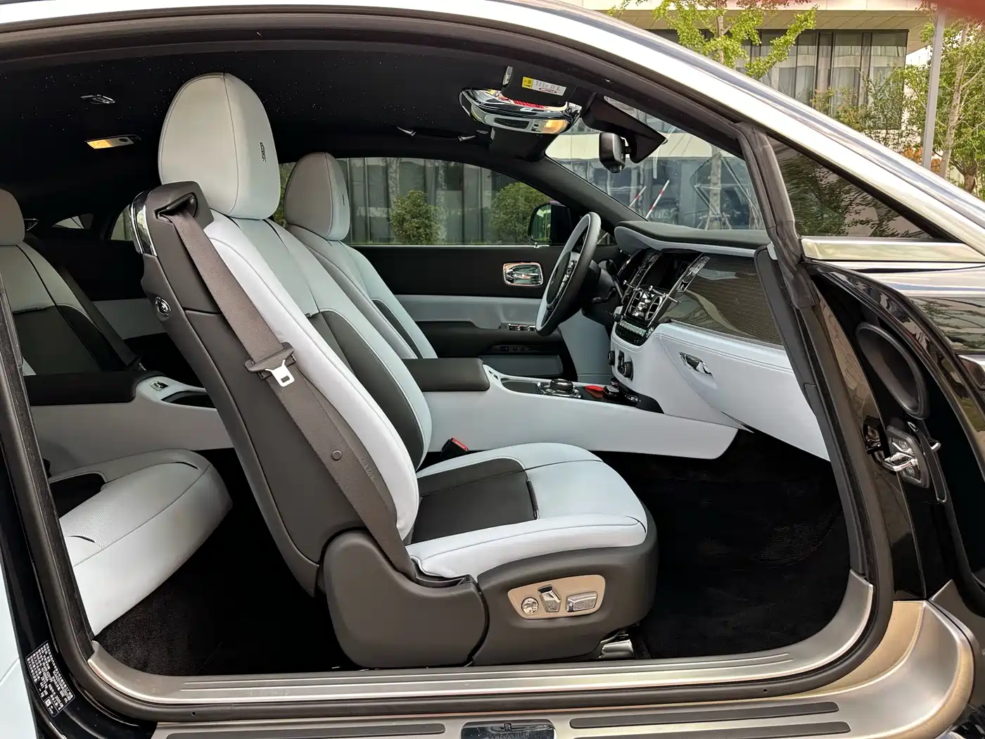 Rolls-Royce Wraith 2021 2018 6.6T Black Badge