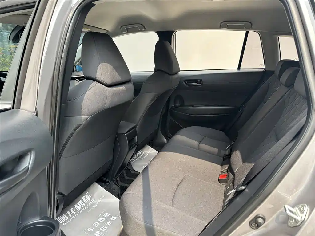 Toyota Corolla Cross 2024 2.0L Smart Hybrid Dual Engine Pioneer Edition фото 12