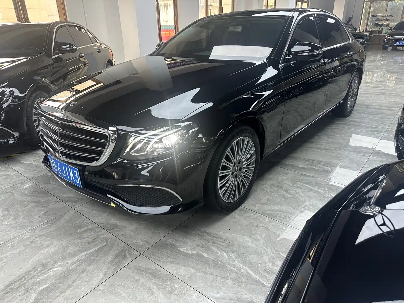 Mercedes-Benz E-Class 2020 E 300 L Fashion
