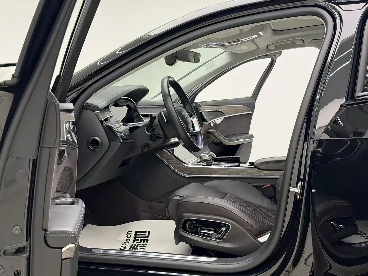 Audi A8 2023 A8L 55 TFSI quattro Flagship фото 33