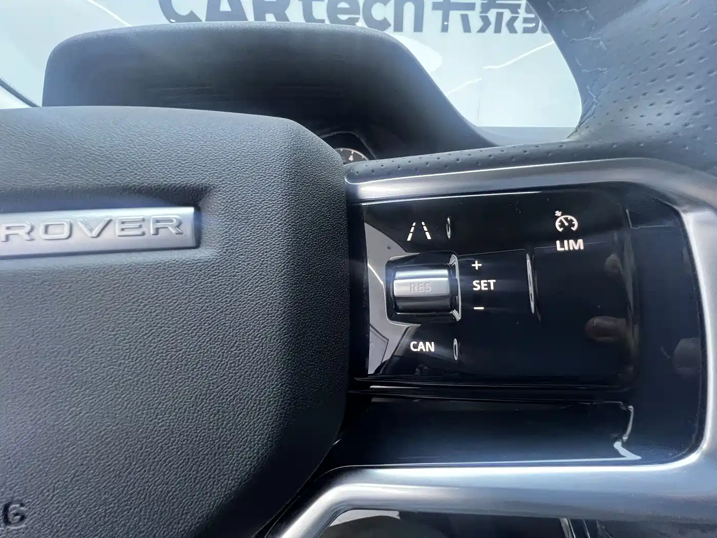 Land Rover Range Rover Evoque 2023 Range Rover Evoque L 249PS Luxury Edition фото 17