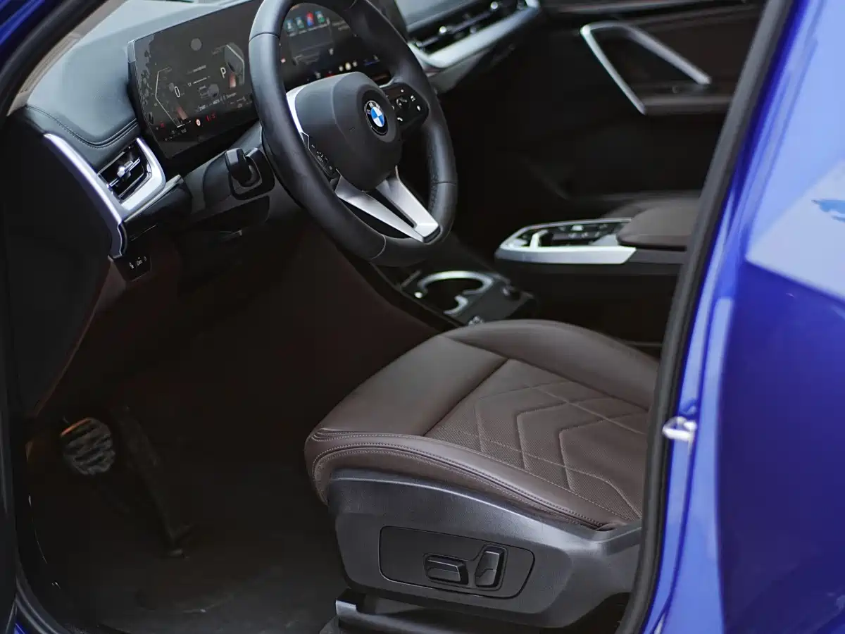BMW X1 2023 sDrive20Li X Design Package фото 12