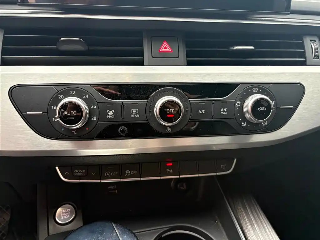 Audi A4L, миниатюра 11