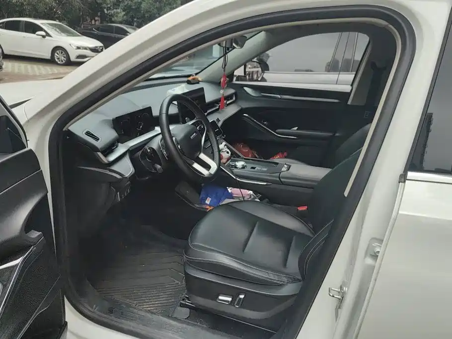 Фото 9 - Haval H6