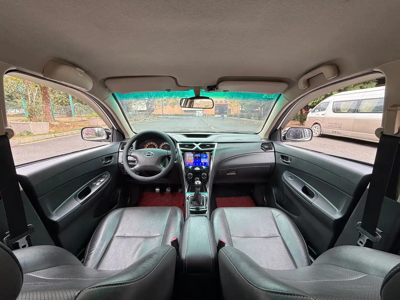 BYD F3 2020 1.5L Manual Premium Edition фото 15