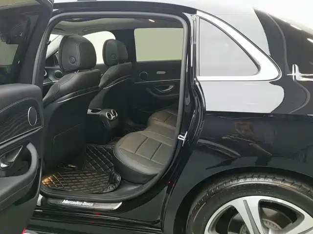 Mercedes-Benz E-Class 2020 Facelift E 260 L Sport фото 8