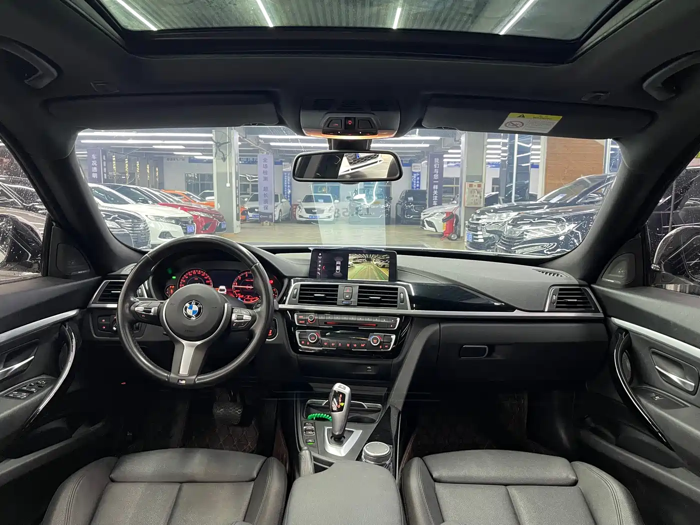 BMW 3 Series GT 2020 320i M Sport Package фото 6