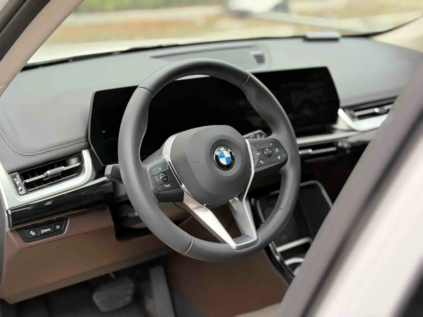 BMW X1 2023 sDrive25Li X Design Package фото 15