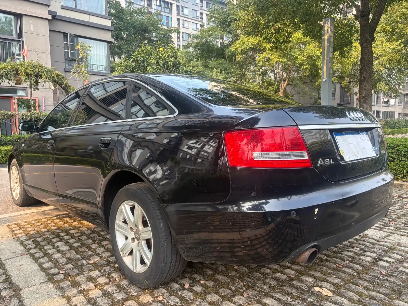 Photo 5 - Audi A6L
