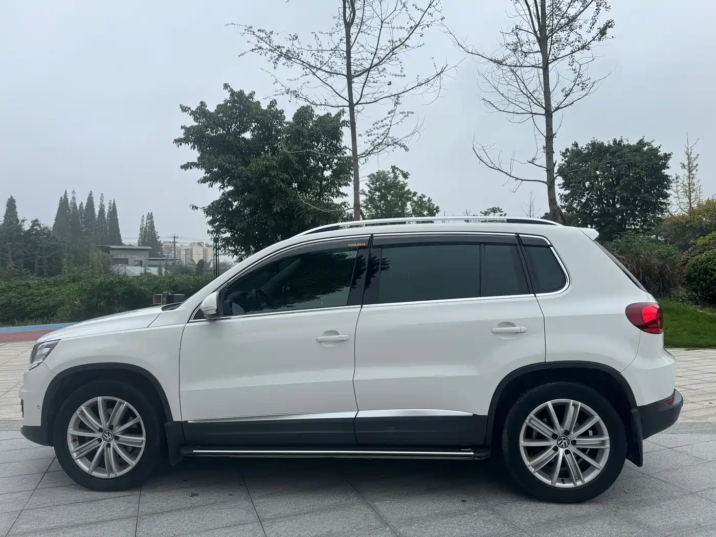 Volkswagen Tiguan 2013 2.0TSI Automatic AWD Flagship Edition фото 4