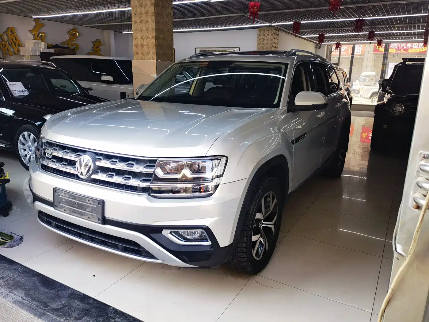 Volkswagen Teramont 2017 530 V6 4WD Luxury Edition