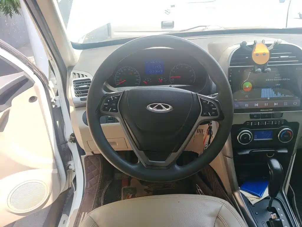 Chery Tiggo 3 2014 2014 1.6L CVT Smart
