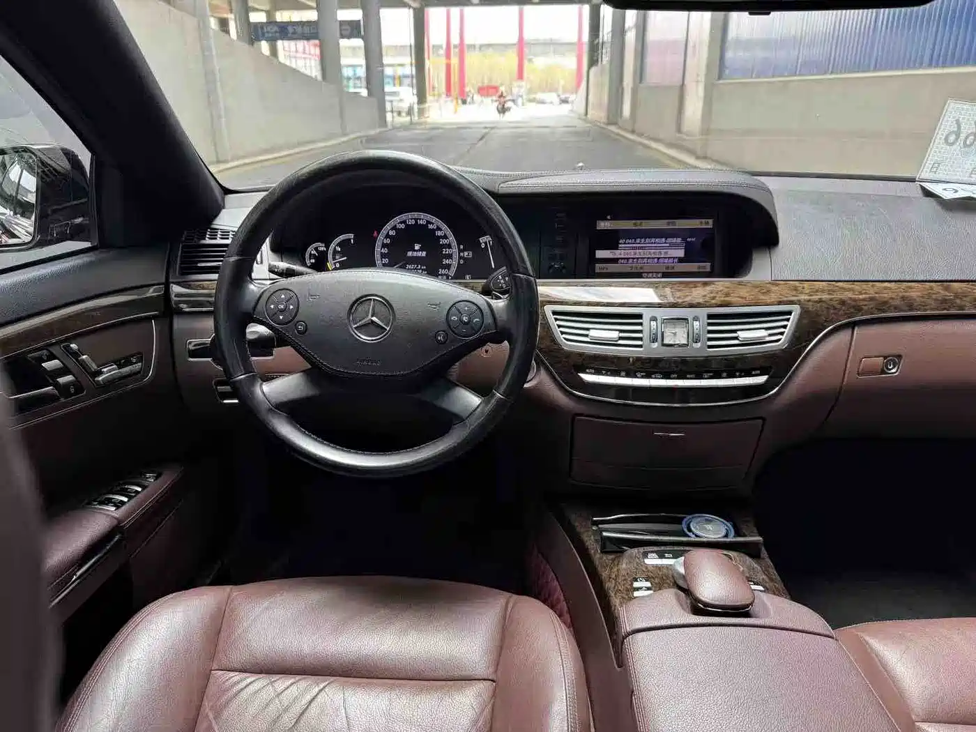 Mercedes-Benz S-Class 2012 S 300 L Premium Grand Edition фото 6
