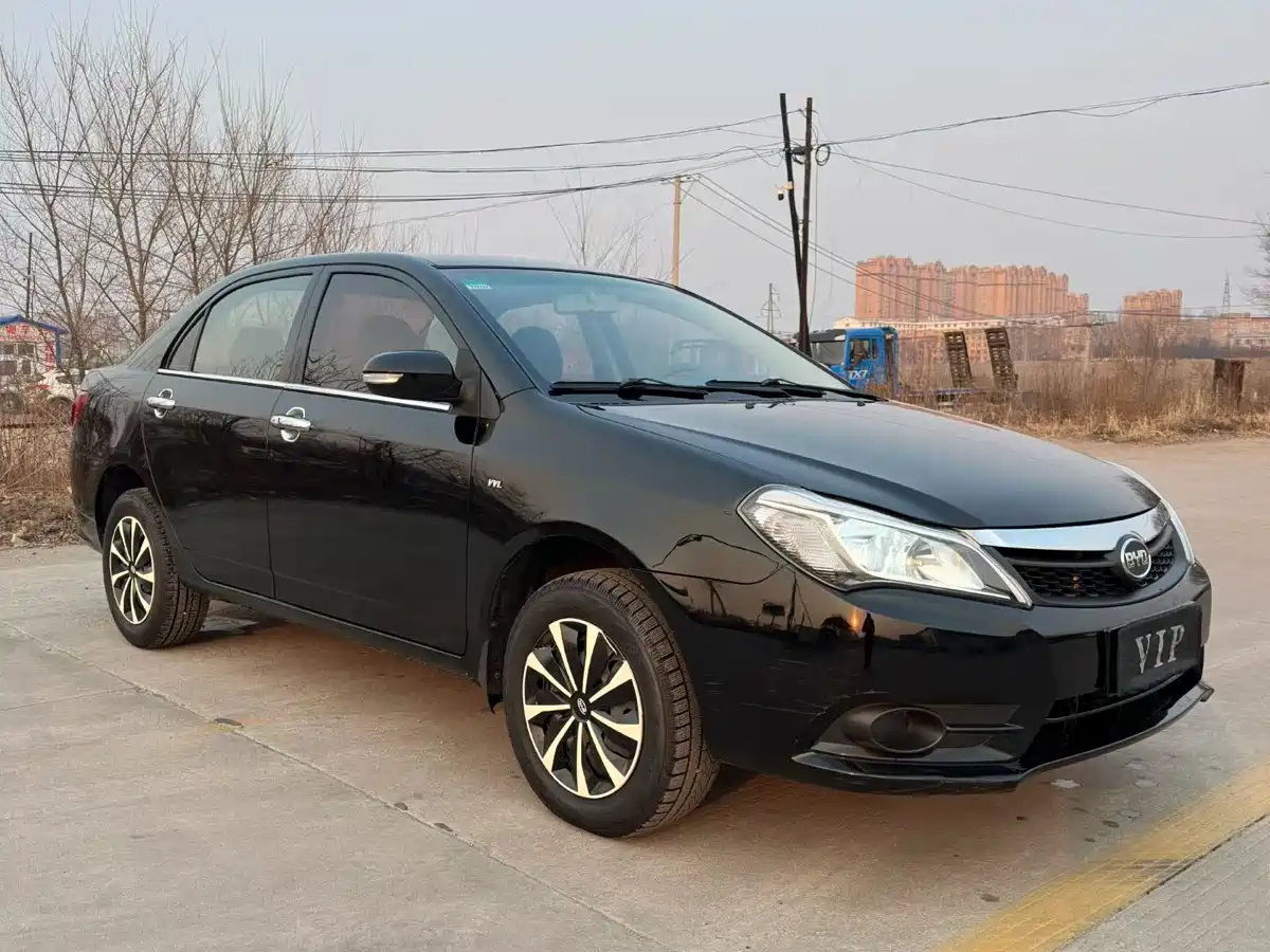 BYD F3 2015 Energy-saving Edition 1.5L Manual Comfort фото 2