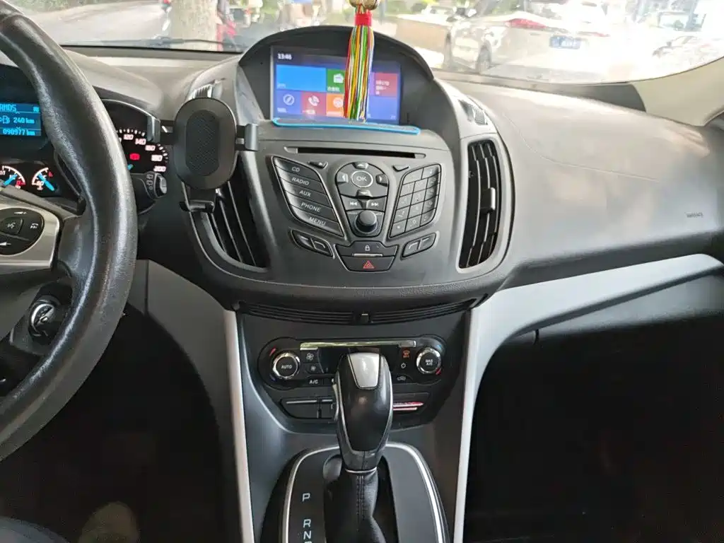 Ford Kuga 2014 2013 1.6L GTDi FWD Trend