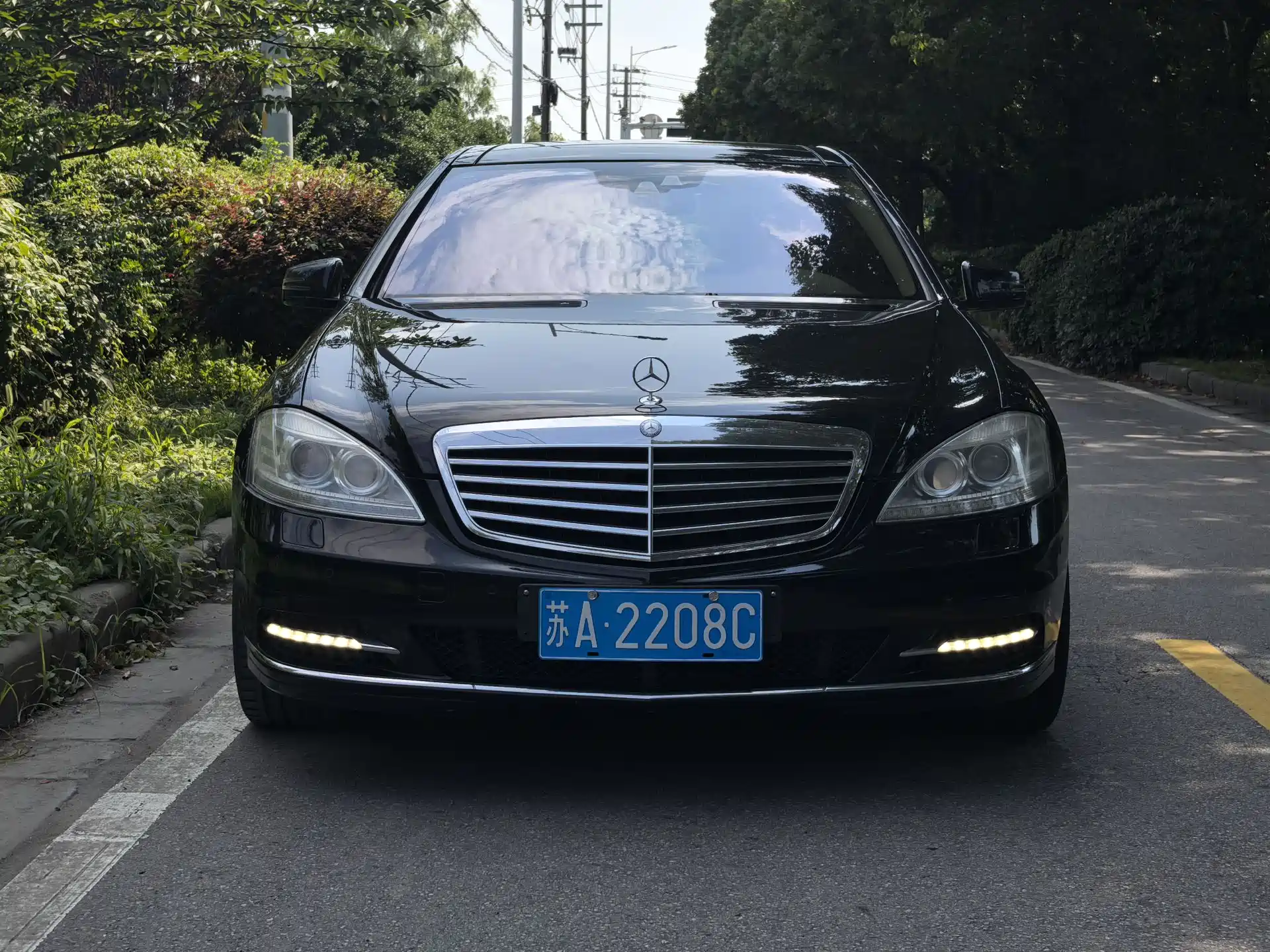 صورة 2 - Mercedes-Benz S-Class
