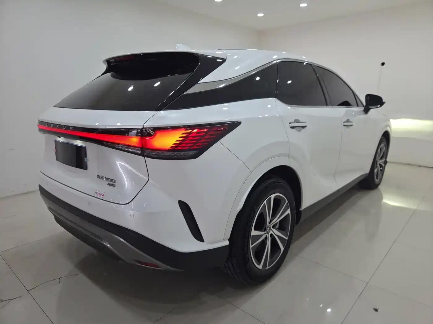 Lexus RX 2025 2025 300 4WD Premium Edition