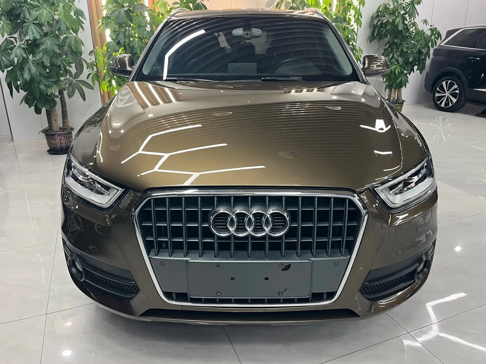 Фото 2 - Audi Q3