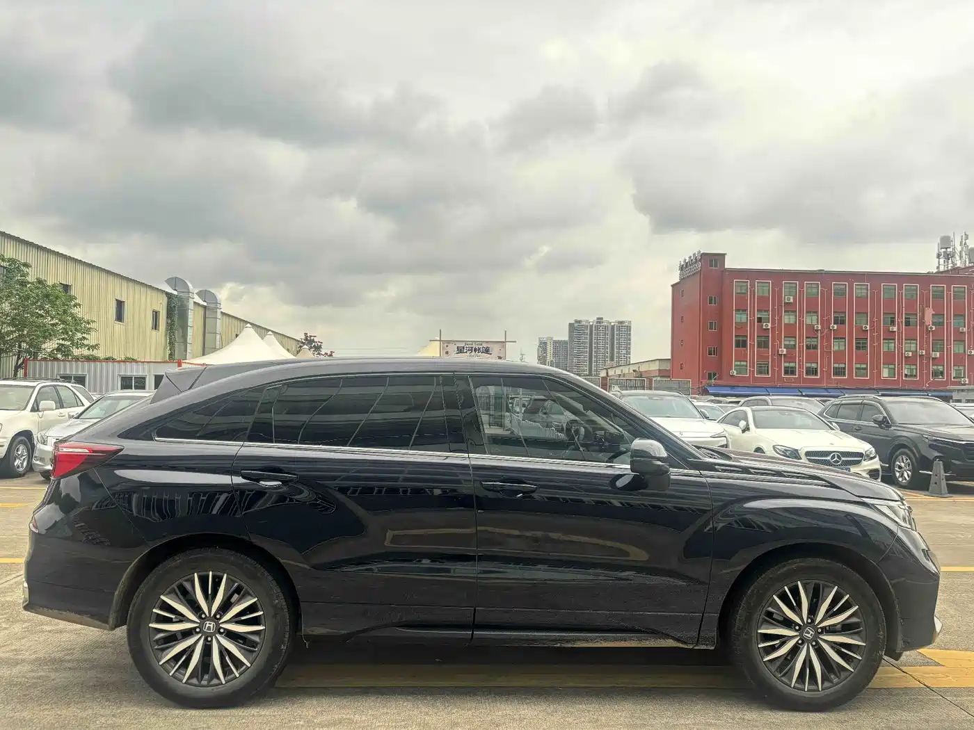 HONDA CROWN ROAD