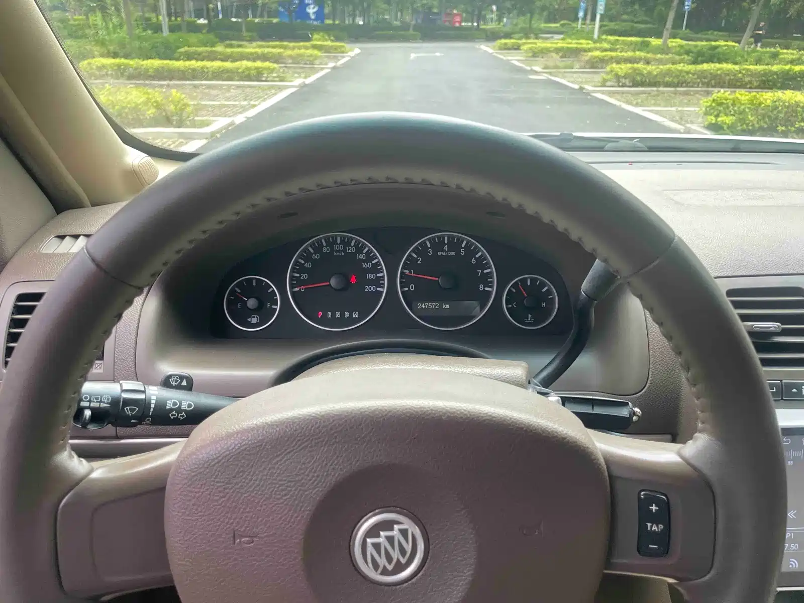 Фото 14 - Buick GL8