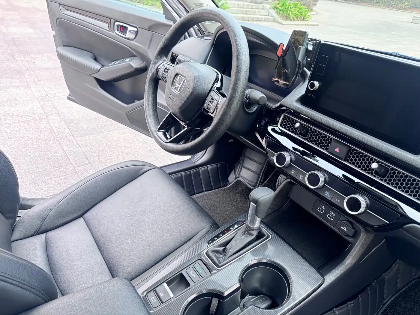Фото 23 - Honda Civic