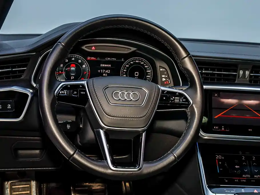 Photo 23 - Audi A6L