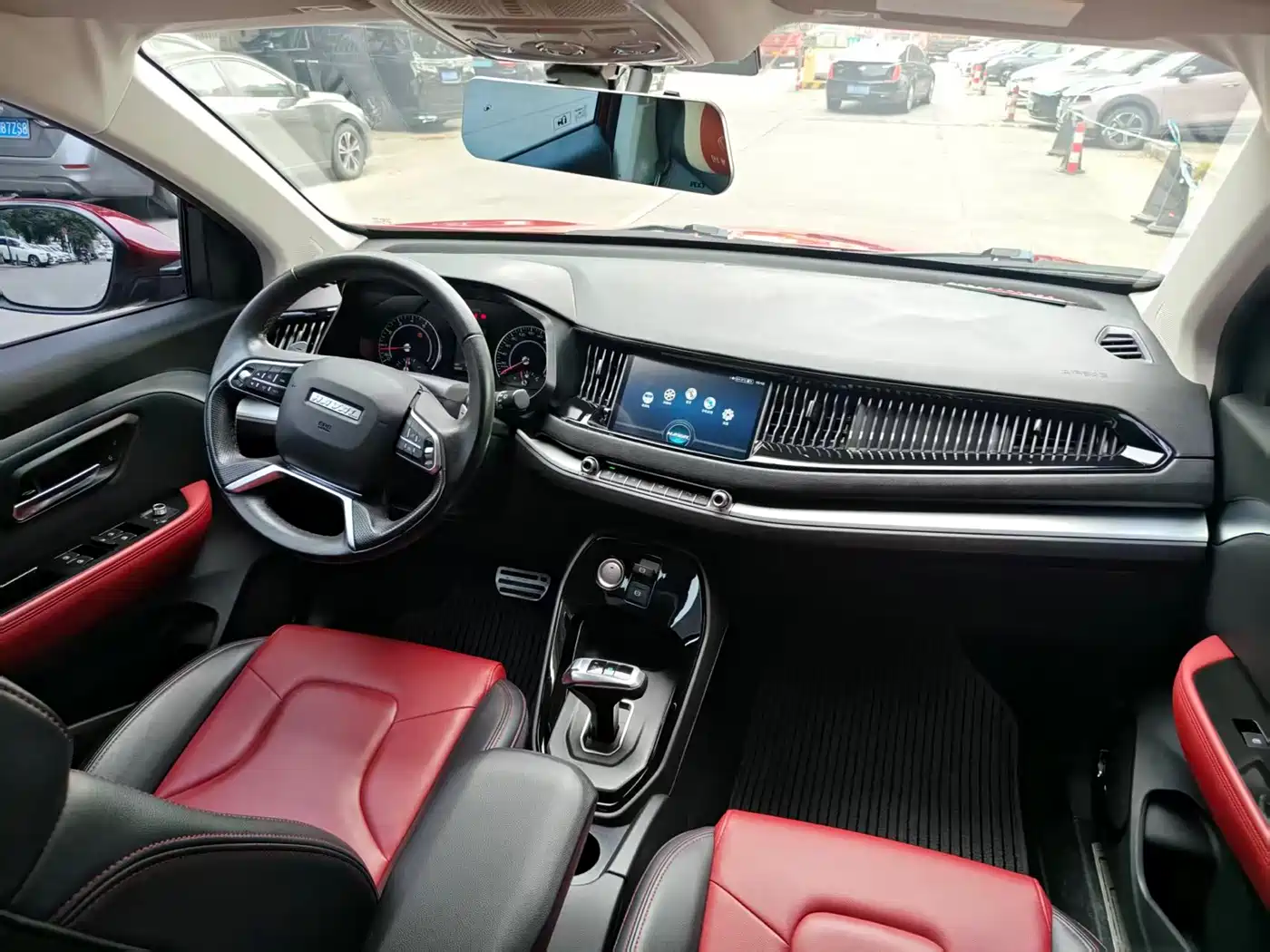 Haval H2s 2018 2018 Red Label 1.5T DCT Luxury Model