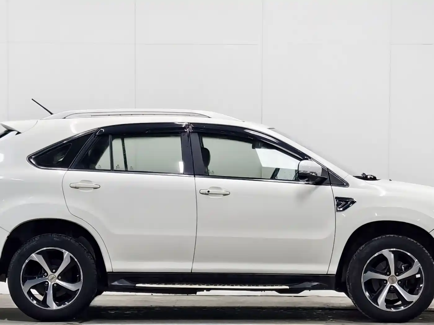 BYD S7 2015 2.0T Automatic Premium фото 8