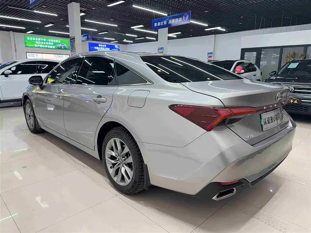 Toyota Avalon 2019 2.0L Progressive Edition (China VI) фото 4