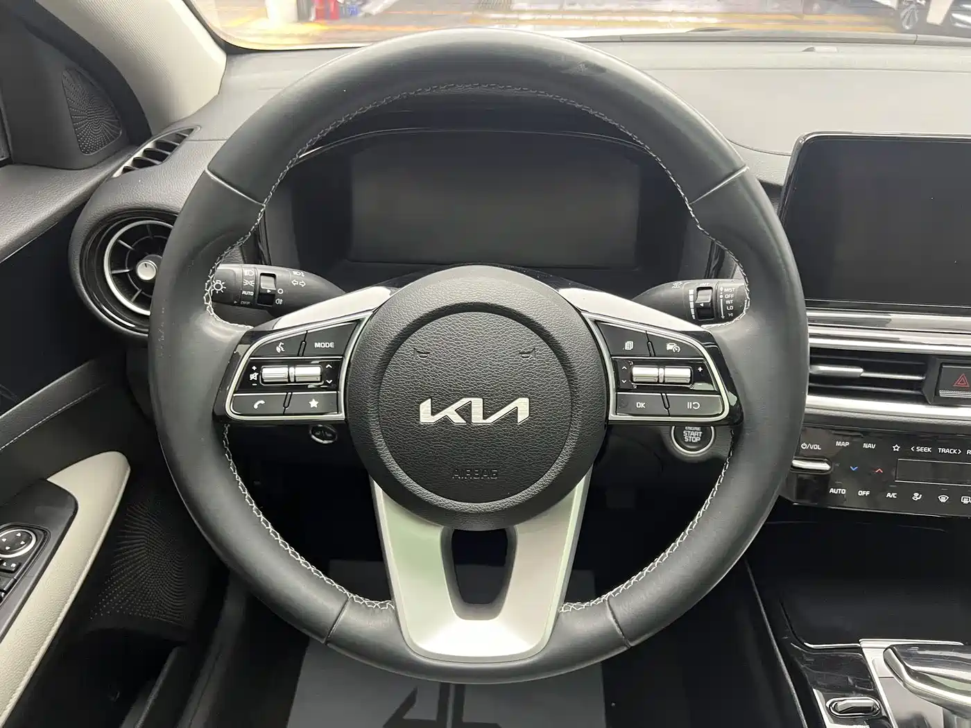 Kia K3 2023 2023 Model 1.5L CVT Luxury Edition