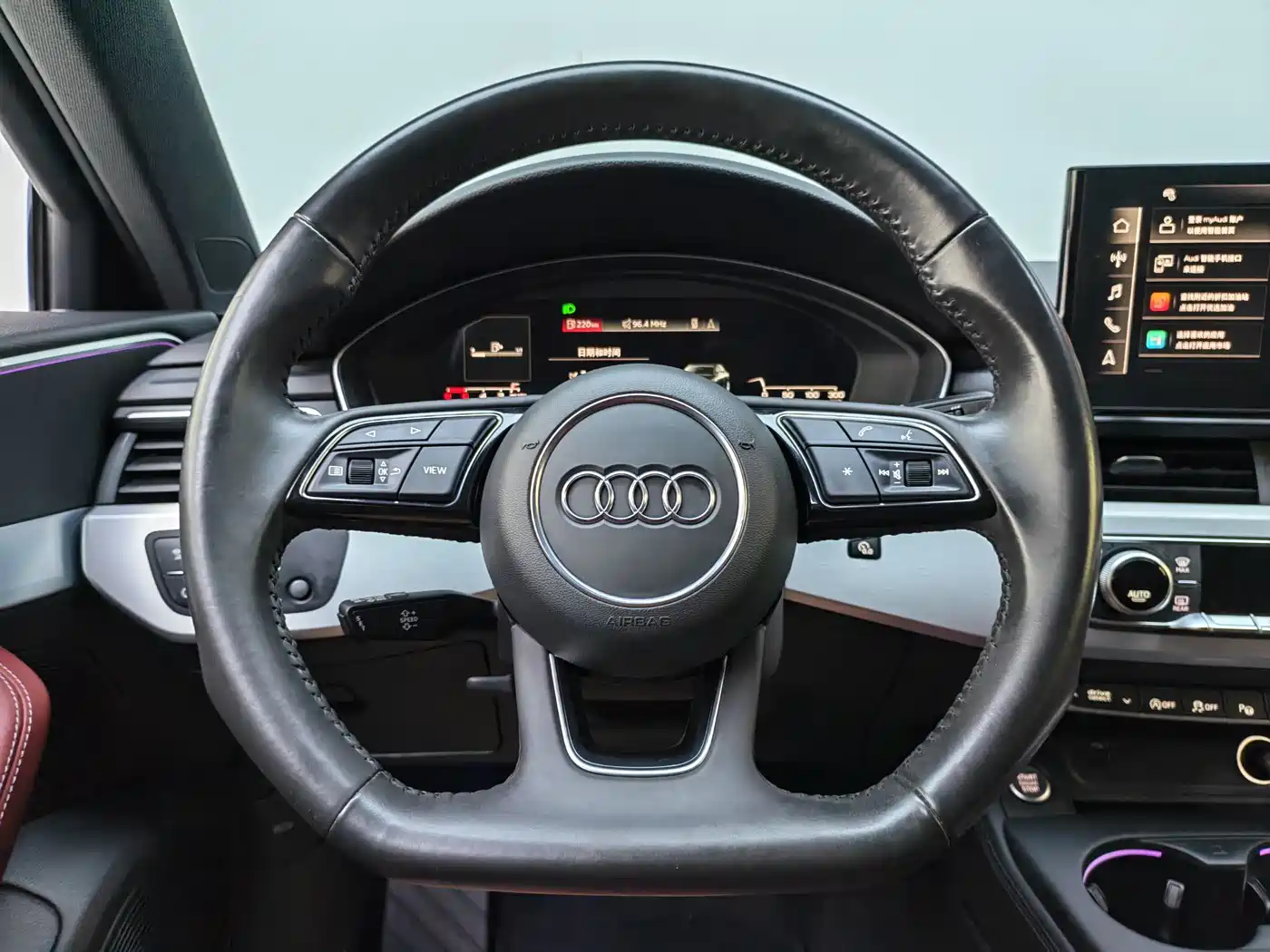 Audi A4L 2021 40 TFSI Premium Life Edition фото 6