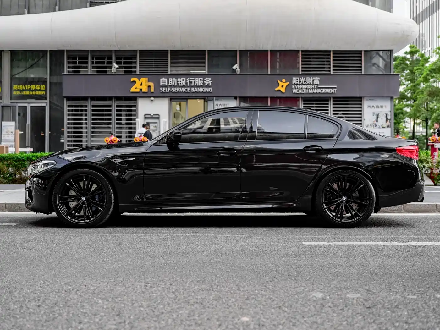 BMW M5 2018 M5 фото 4