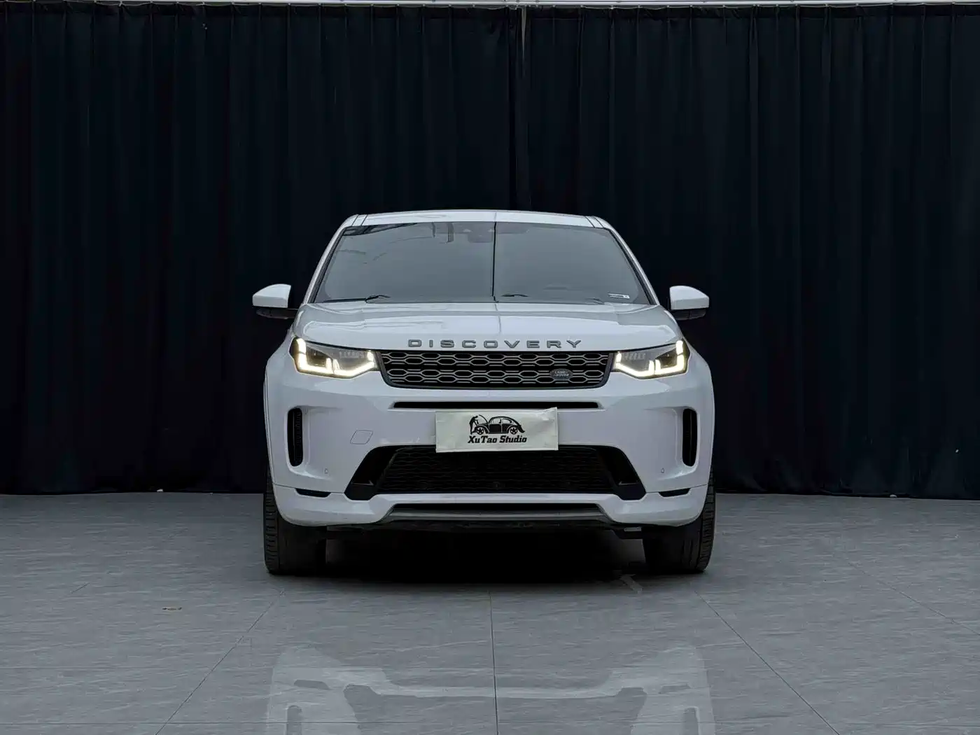 Land Rover Discovery Sport 2020 249PS R-Dynamic Performance фото 2