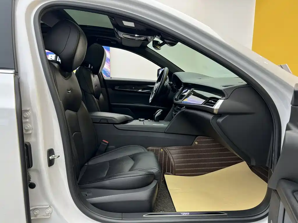 Cadillac CT6 2019 2019 28T Luxury Model