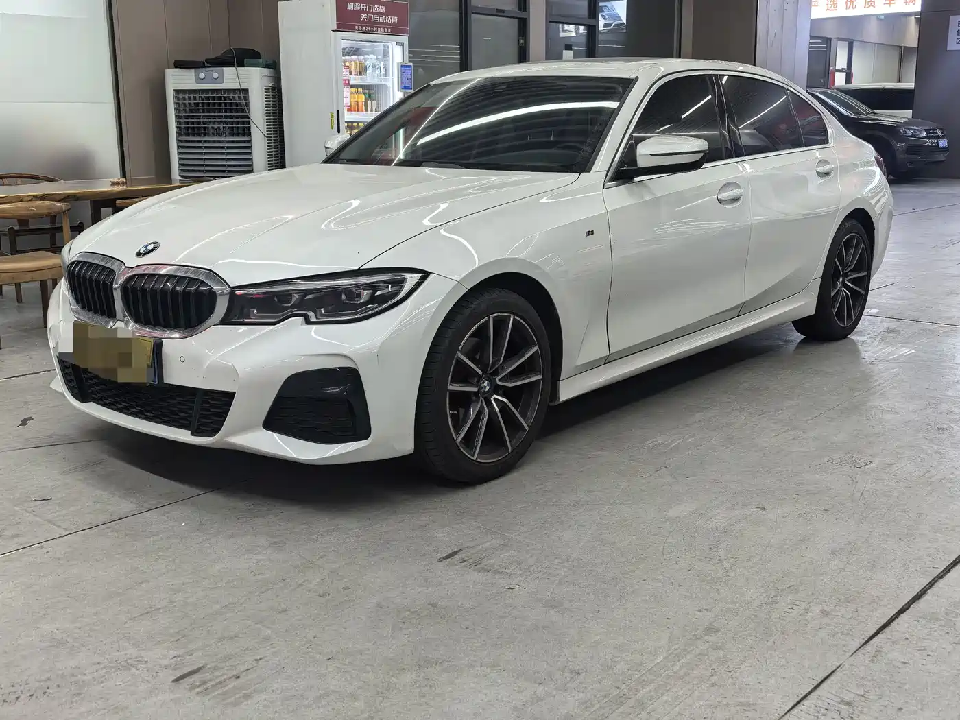 BMW 3-SERIES