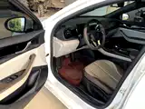 Фото 16 - BYD Qin PLUS