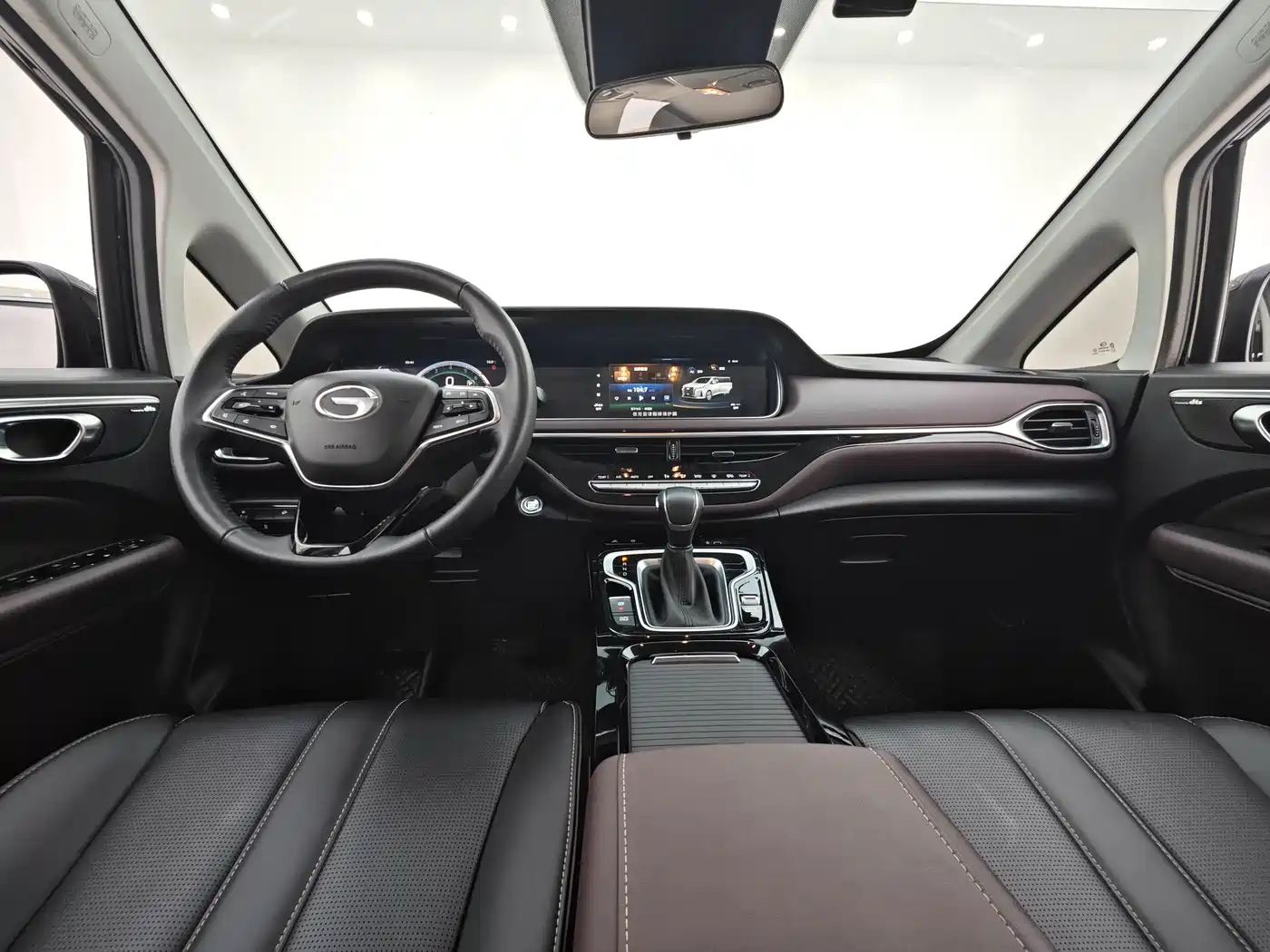 GAC Trumpchi Trumpchi M6 2023 PRO 270T DCT Luxury Edition фото 23