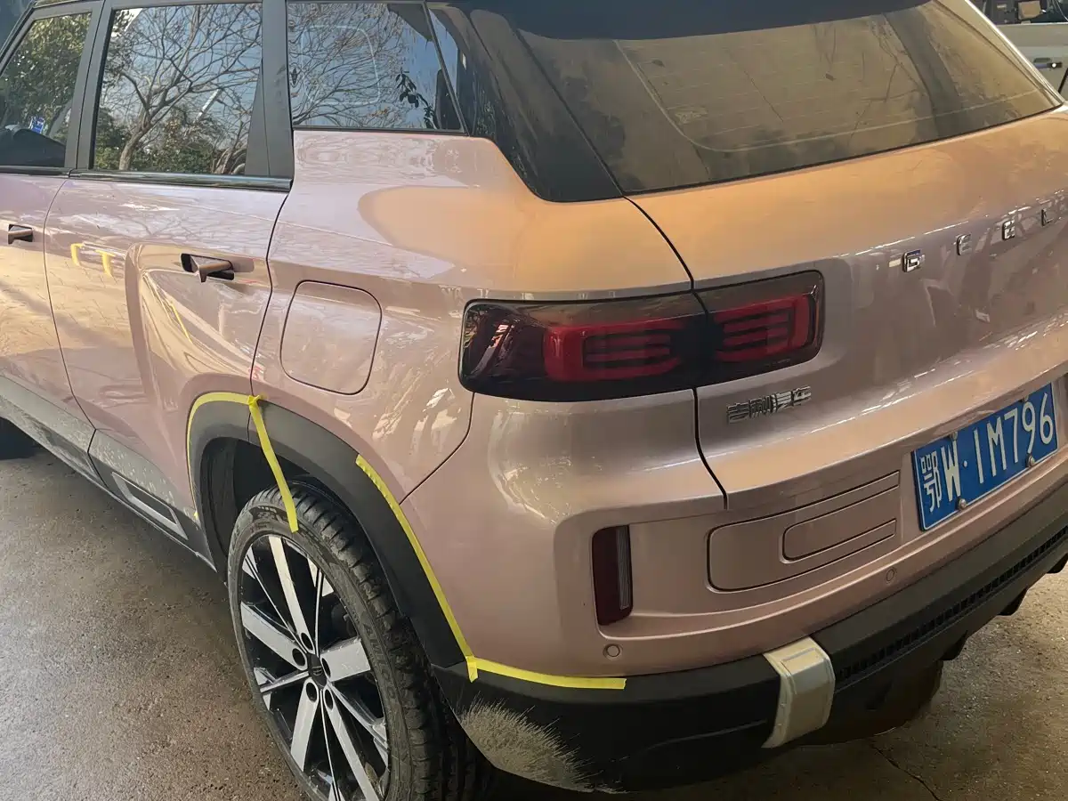 GEELY AUTOMOBILE GEELY ICON