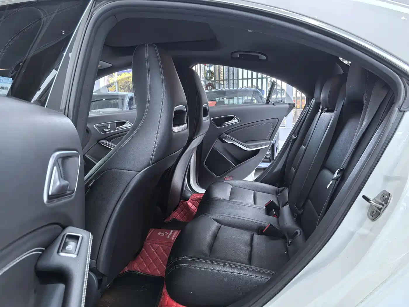 Mercedes-Benz CLA (Import) 2018 CLA 200 Fashion Edition фото 7